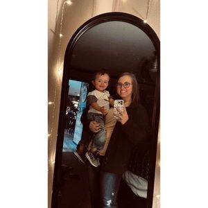 Meet your Posher, Baylee-jo